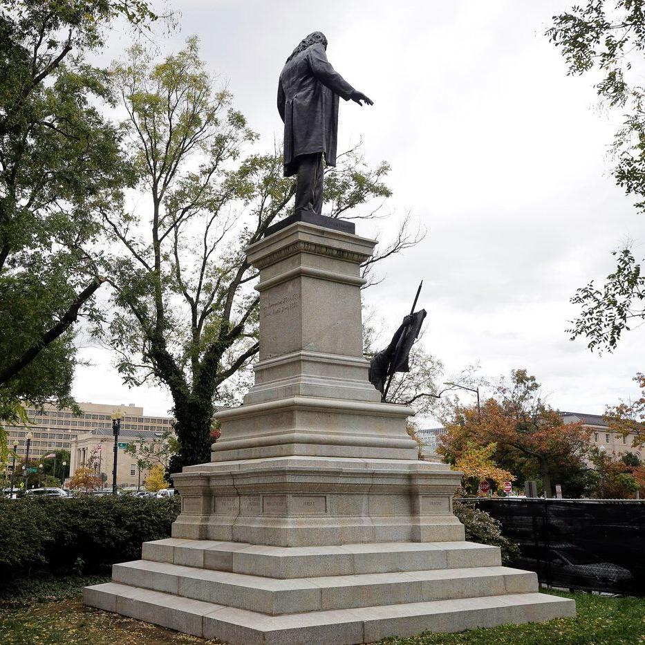 A Confederate statue is restored as part of Trump's efforts to reshape how history is told